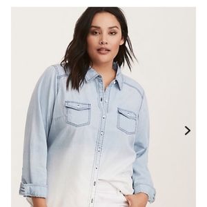 Torrid Ombre Plus Size 4X Denim Top